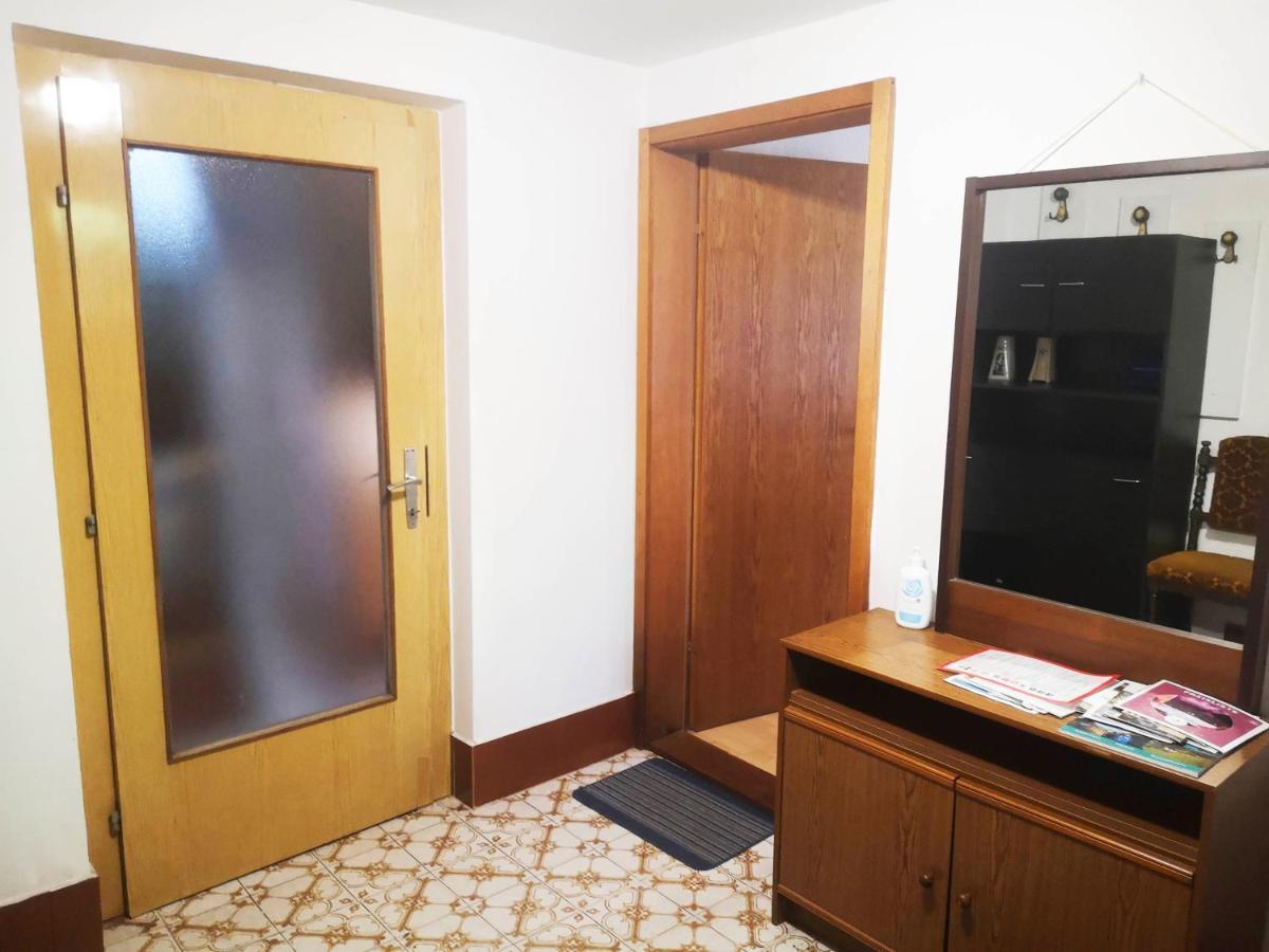 ホテル Na Kopitarjevi ラーシュコ エクステリア 写真