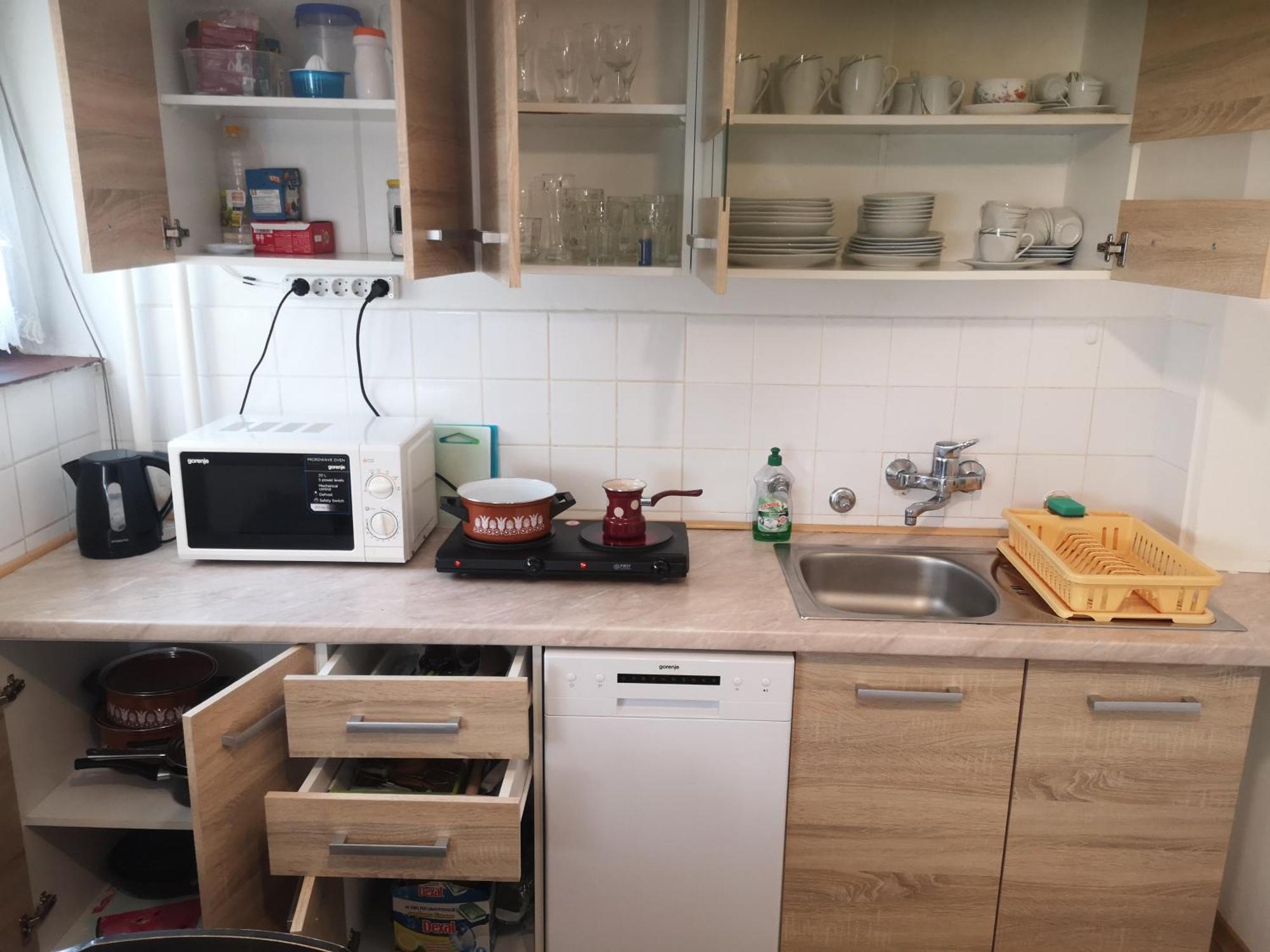 ホテル Na Kopitarjevi ラーシュコ エクステリア 写真