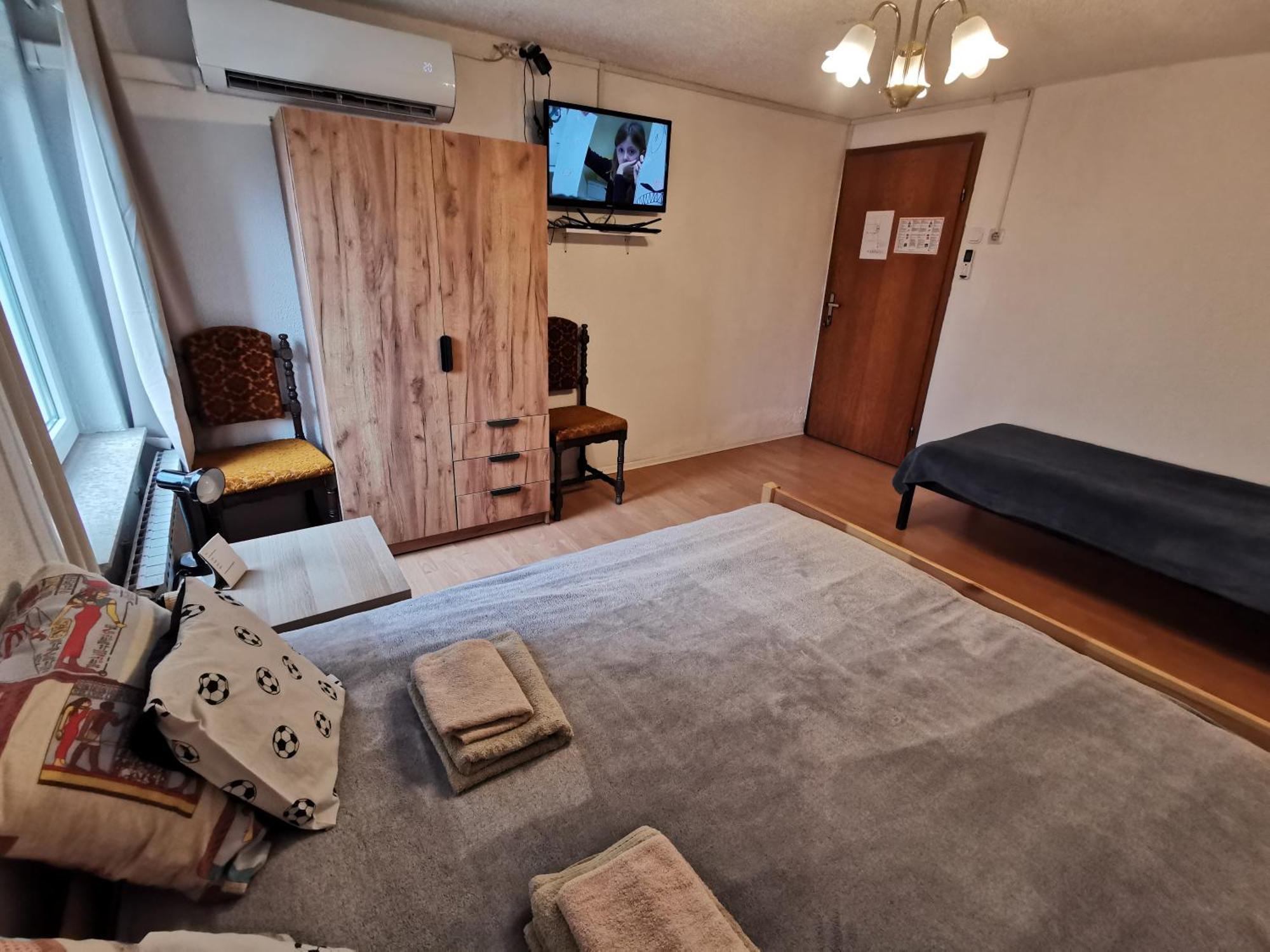 ホテル Na Kopitarjevi ラーシュコ エクステリア 写真